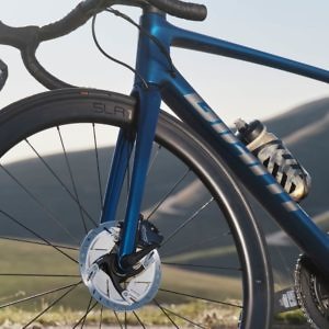 Giant TCR Advanced Pro Disc (2021) - Roe Valley Cycles