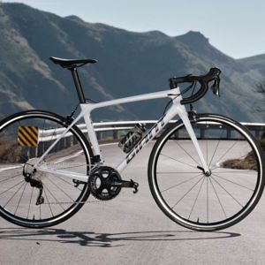 Giant TCR Advanced (2021) - Roe Valley Cycles